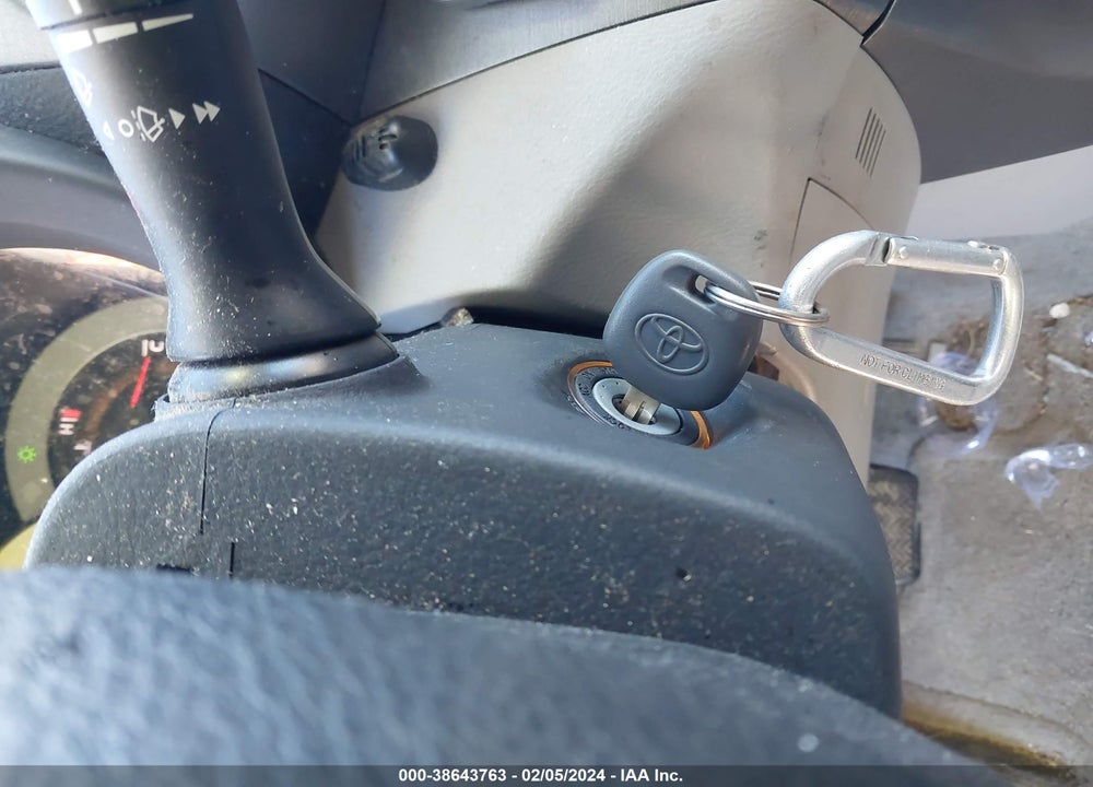 2010 TOYOTA RAV4 VIN: 2T3BF4DV8AW079855