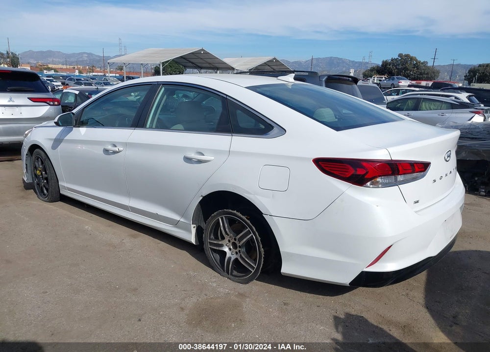 2018 HYUNDAI SONATA SE VIN: 5NPE24AF7JH608404