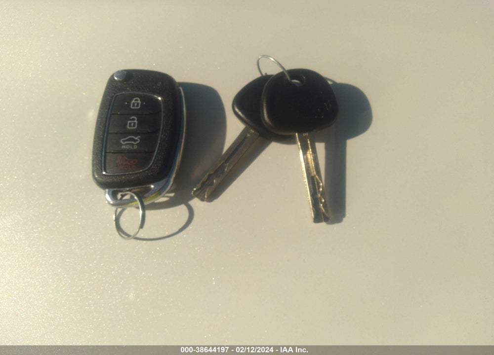 2018 HYUNDAI SONATA SE VIN: 5NPE24AF7JH608404