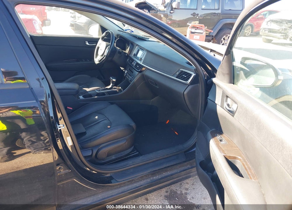2016 KIA OPTIMA EX VIN: 5XXGU4L3XGG053233