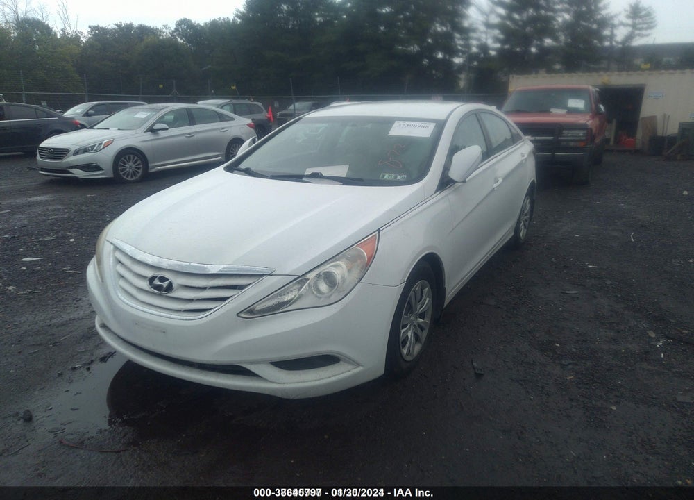2011 HYUNDAI SONATA GLS VIN: 5NPEB4AC1BH092239