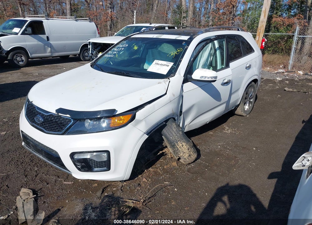 2013 KIA SORENTO SX VIN: 5XYKW4A24DG384542