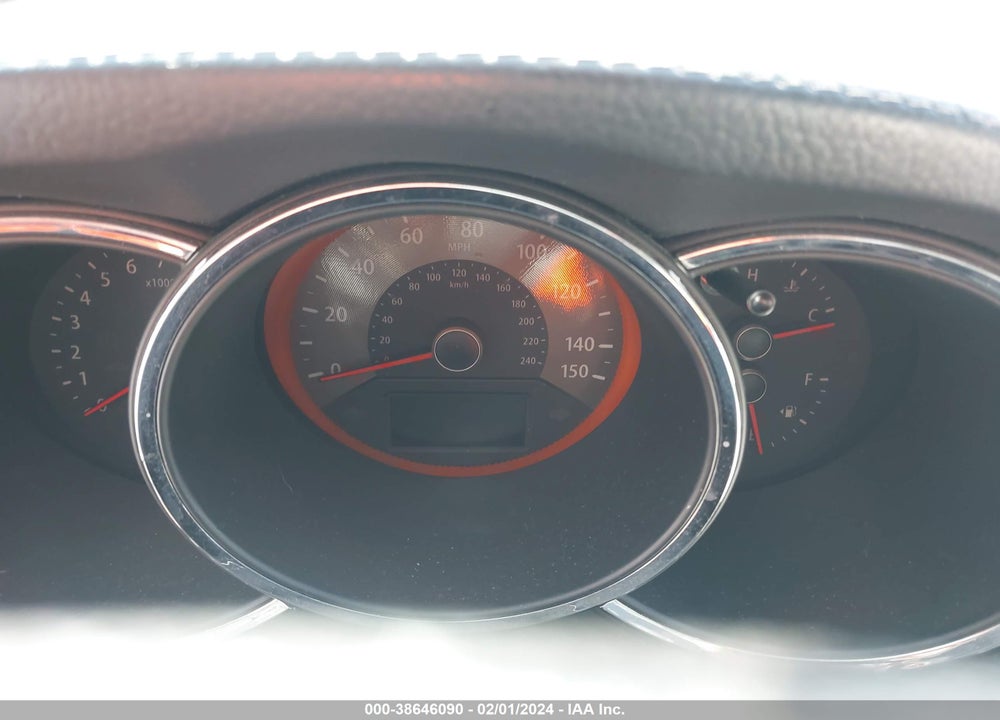 2013 KIA SORENTO SX VIN: 5XYKW4A24DG384542