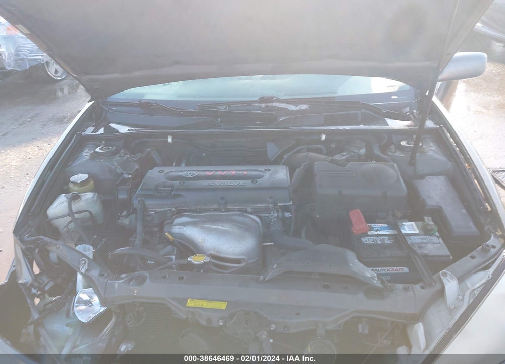 2002 TOYOTA CAMRY XLE VIN: 4T1BE32K92U563579