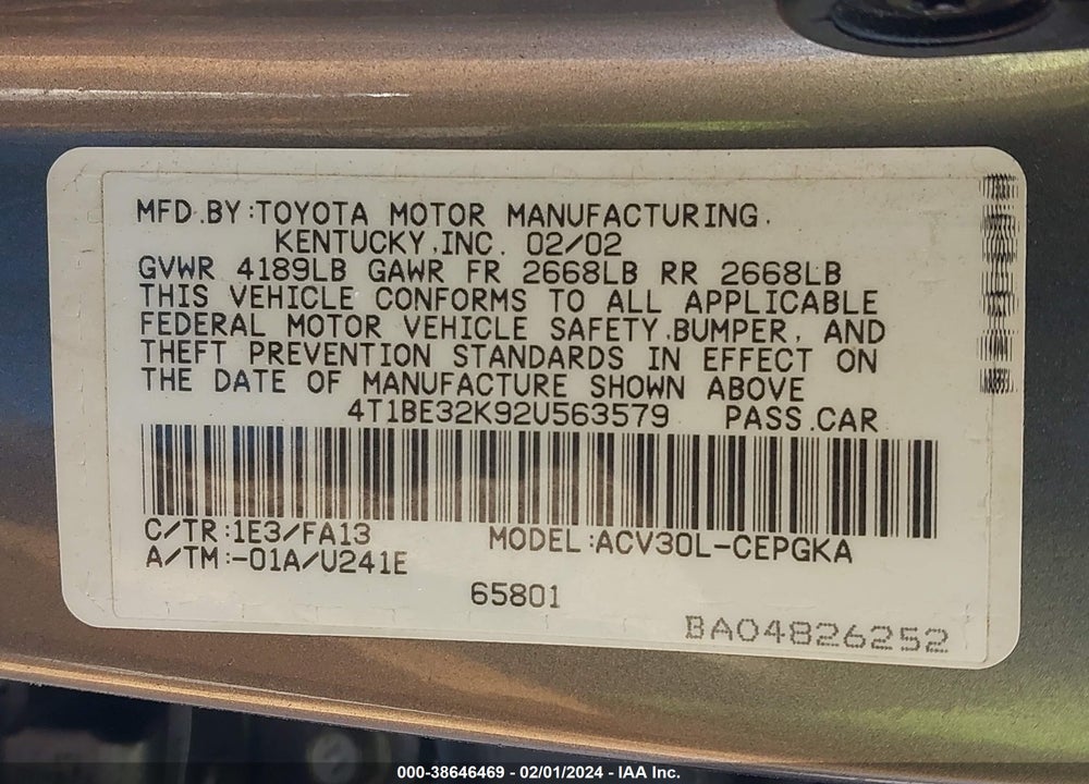 2002 TOYOTA CAMRY XLE VIN: 4T1BE32K92U563579