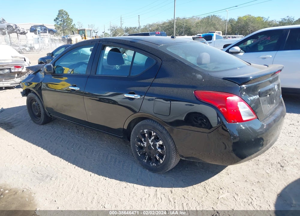 2013 NISSAN VERSA VIN: 3N1CN7AP3DL882733