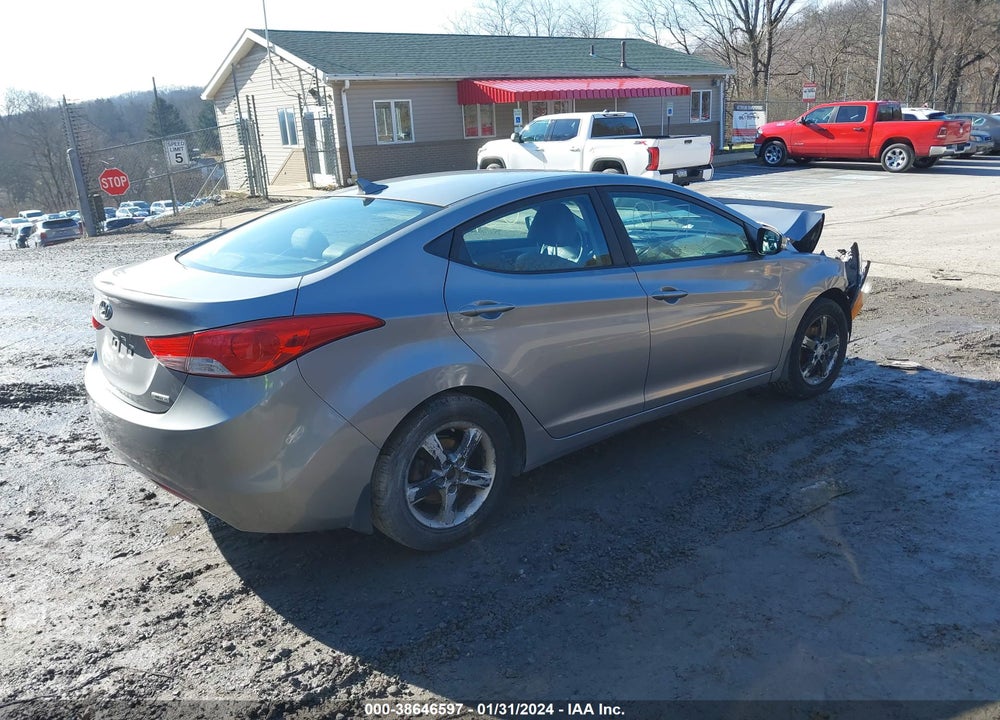 2013 HYUNDAI ELANTRA VIN: KMHDH4AEXDU506957