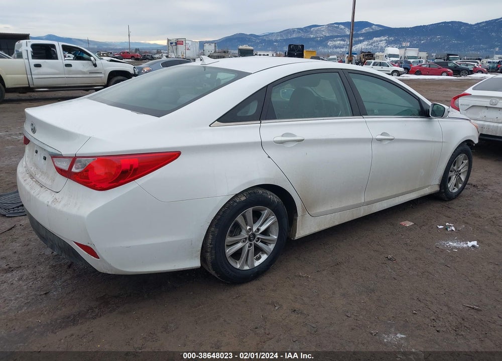 2014 HYUNDAI SONATA GLS VIN: 5NPEB4AC8EH938998