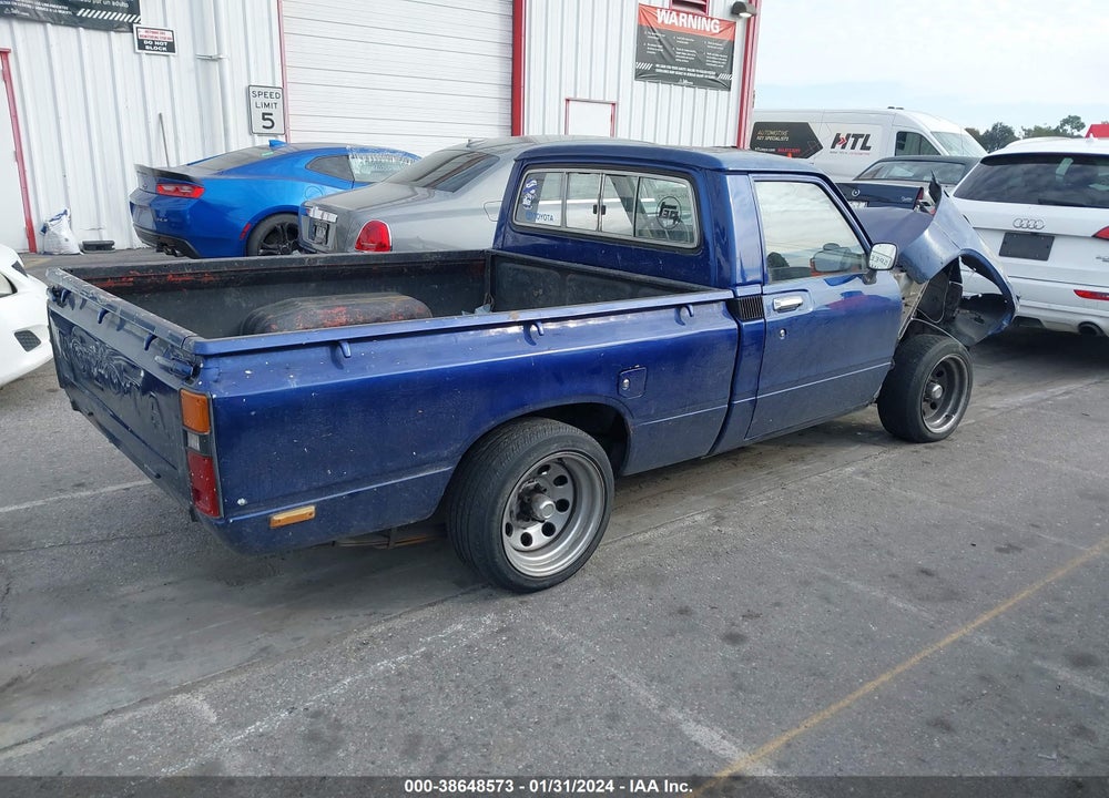 1983 TOYOTA PICKUP 1/2 TON RN34 VIN: JT4RN34R6D0091428