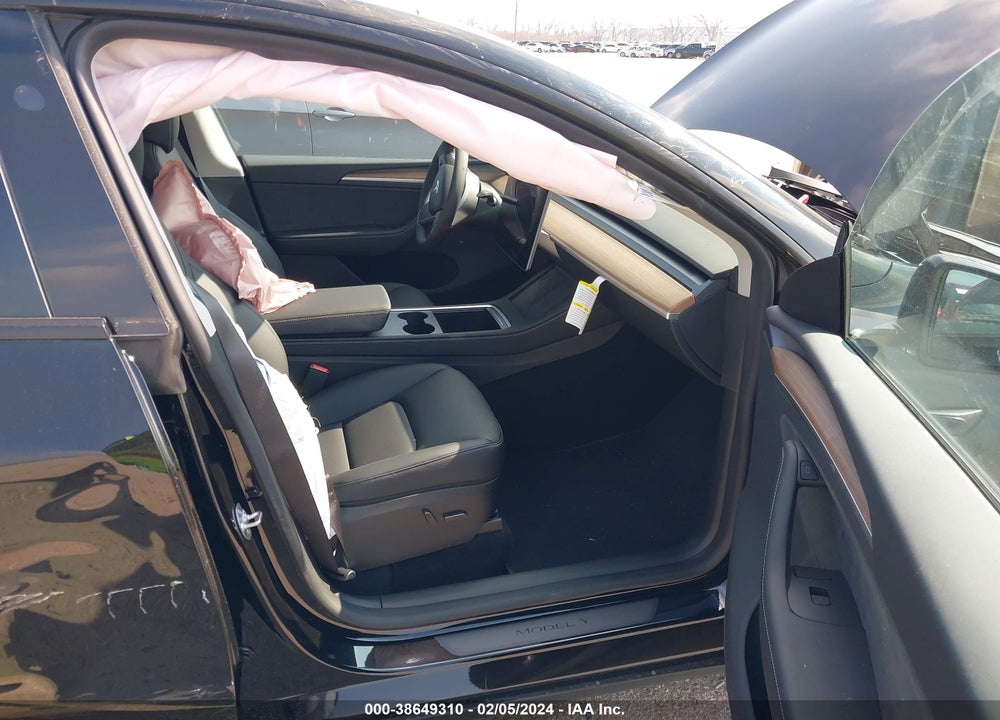 2023 TESLA MODEL Y VIN: 7SAYGDEE9PA184800
