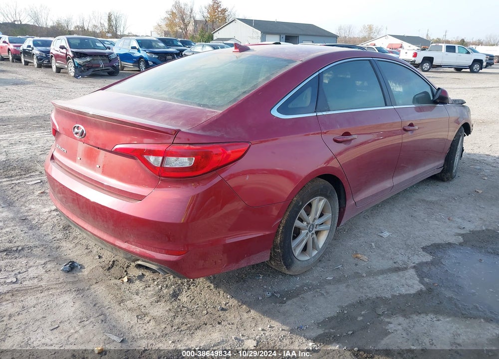 2016 HYUNDAI SONATA SE VIN: 5NPE24AF1GH352477