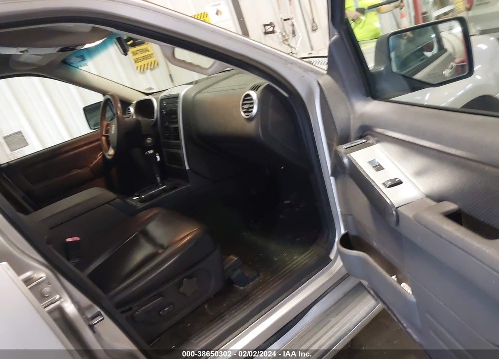 2008 MERCURY MOUNTAINEER LUXURY VIN: 4M2EU37E58UJ10215