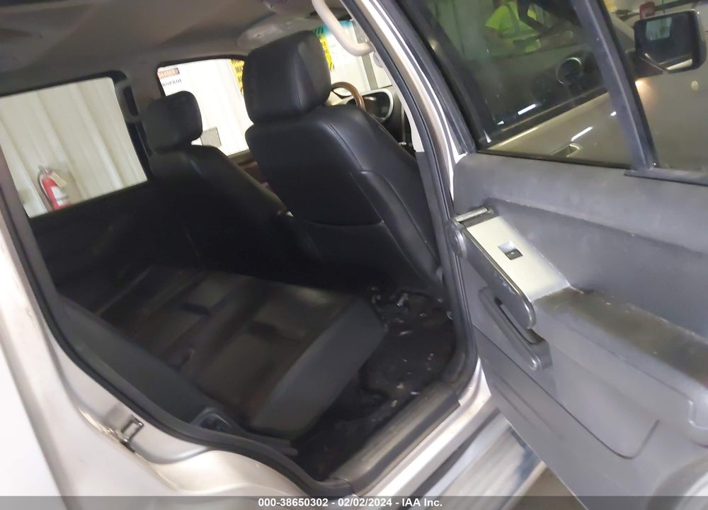 2008 MERCURY MOUNTAINEER LUXURY VIN: 4M2EU37E58UJ10215