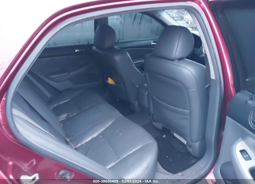 2004 HONDA ACCORD 3.0 EX VIN: 1HGCM66504A008513