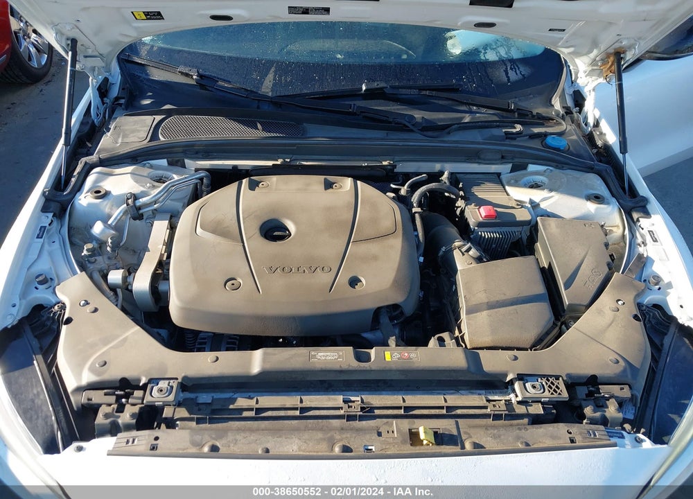 2021 VOLVO S60 T5 MOMENTUM VIN: 7JR102TZ1MG108748