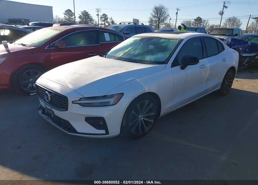 2021 VOLVO S60 T5 MOMENTUM VIN: 7JR102TZ1MG108748