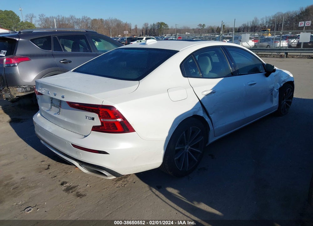 2021 VOLVO S60 T5 MOMENTUM VIN: 7JR102TZ1MG108748
