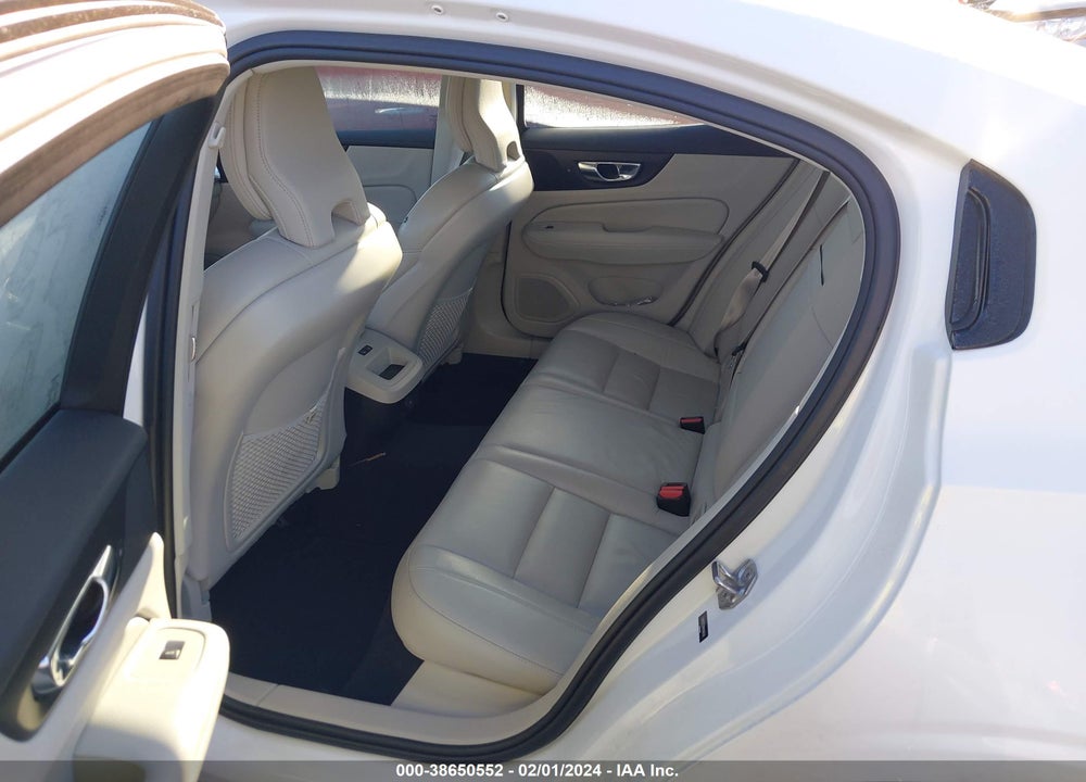 2021 VOLVO S60 T5 MOMENTUM VIN: 7JR102TZ1MG108748