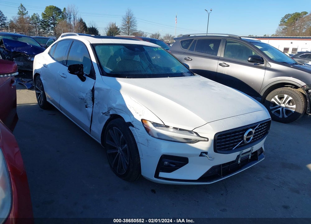 2021 VOLVO S60 T5 MOMENTUM VIN: 7JR102TZ1MG108748