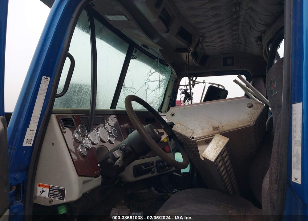 2017 WESTERN STAR 6900 EX VIN: 5KJJABDR3HPJF3804