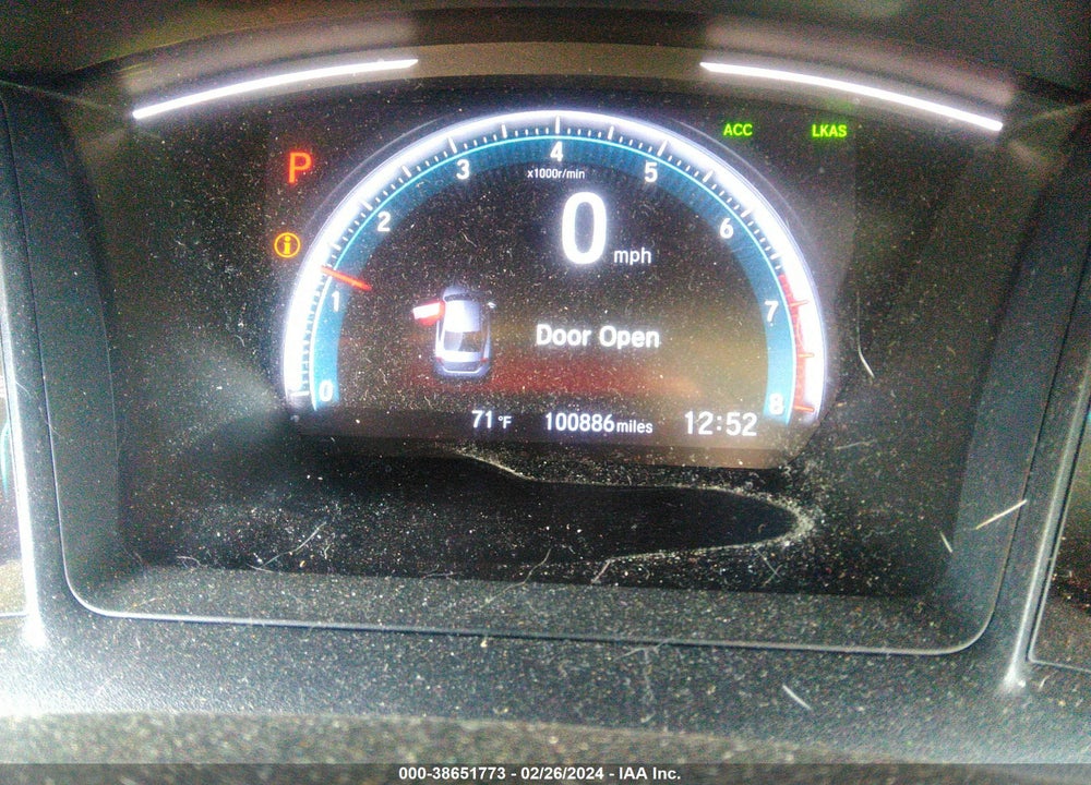 2019 HONDA CIVIC LX VIN: 2HGFC2F60KH568175