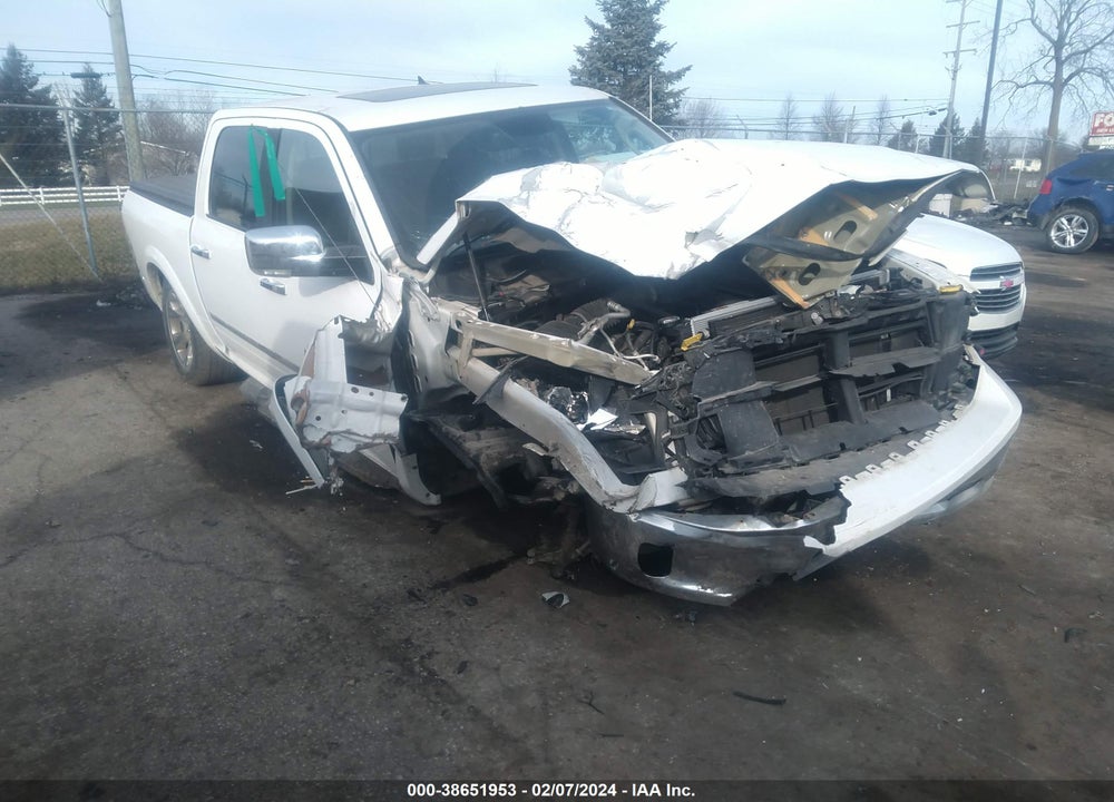 2015 RAM 1500 LAIE VIN: 1C6RR7NG6FS555843
