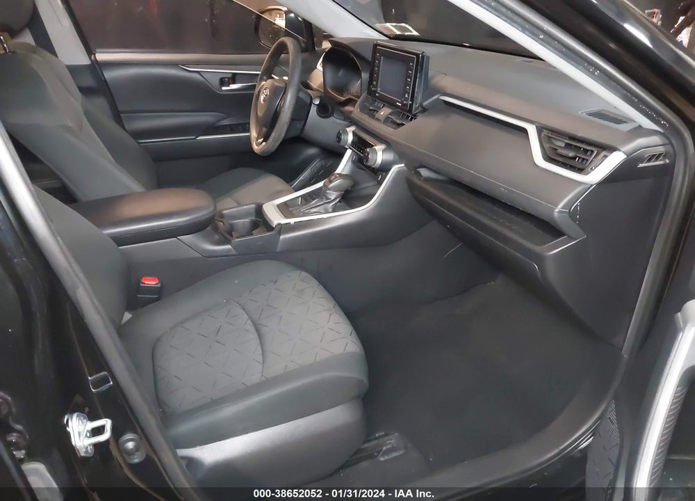 2020 TOYOTA RAV4 XLE VIN: 2T3P1RFV6LW132814