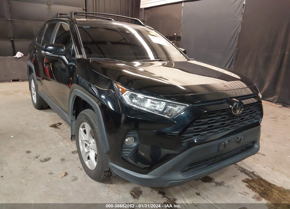 2020 TOYOTA RAV4 XLE VIN: 2T3P1RFV6LW132814
