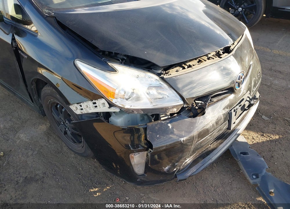 2015 TOYOTA PRIUS THREE VIN: JTDKN3DU4F1874380