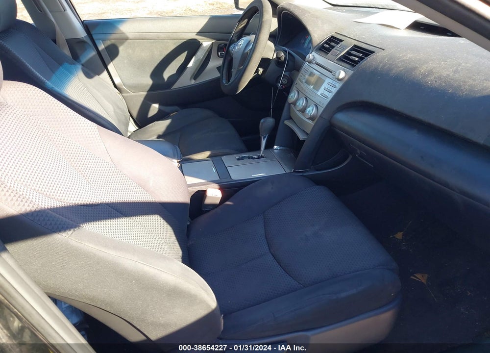 2009 TOYOTA CAMRY SE VIN: 4T1BE46K79U861641