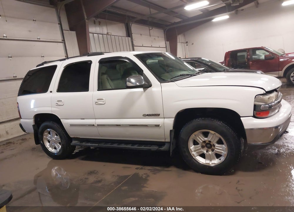 2001 CHEVROLET TAHOE LT VIN: 1GNEK13T01R127265