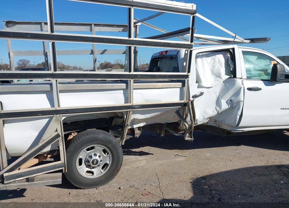 2015 CHEVROLET SILVERADO 2500HD WT VIN: 1GC1CUEG6FF619541