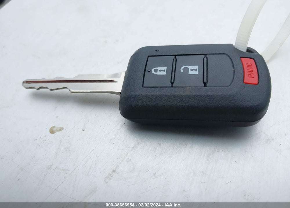 2019 MITSUBISHI OUTLANDER SPORT 2.0 ES VIN: JA4AR3AUXKU026544