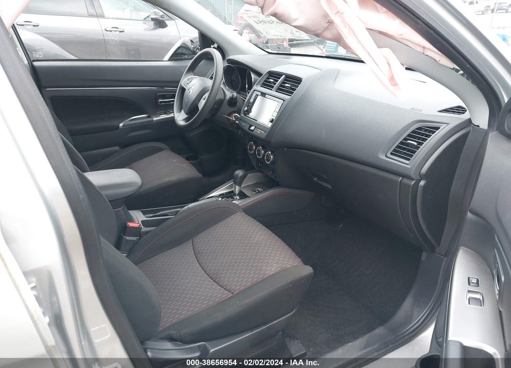 2019 MITSUBISHI OUTLANDER SPORT 2.0 ES VIN: JA4AR3AUXKU026544