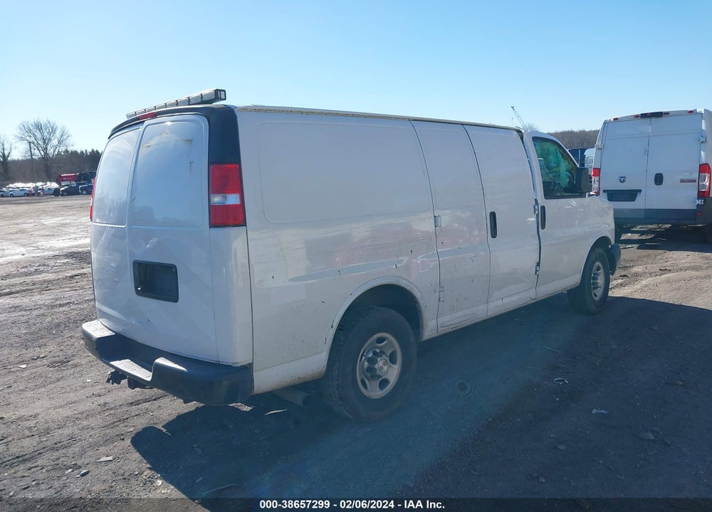 2018 CHEVROLET EXPRESS 2500 WORK VAN VIN: 1GCWGAFP2J1337538