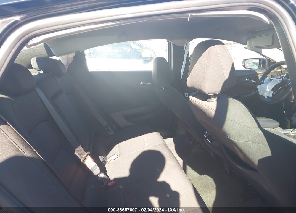 2021 CHEVROLET MALIBU VIN: 1G1ZD5ST1MF004182