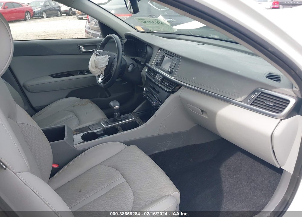 2016 KIA OPTIMA EX VIN: 5XXGU4L32GG050505