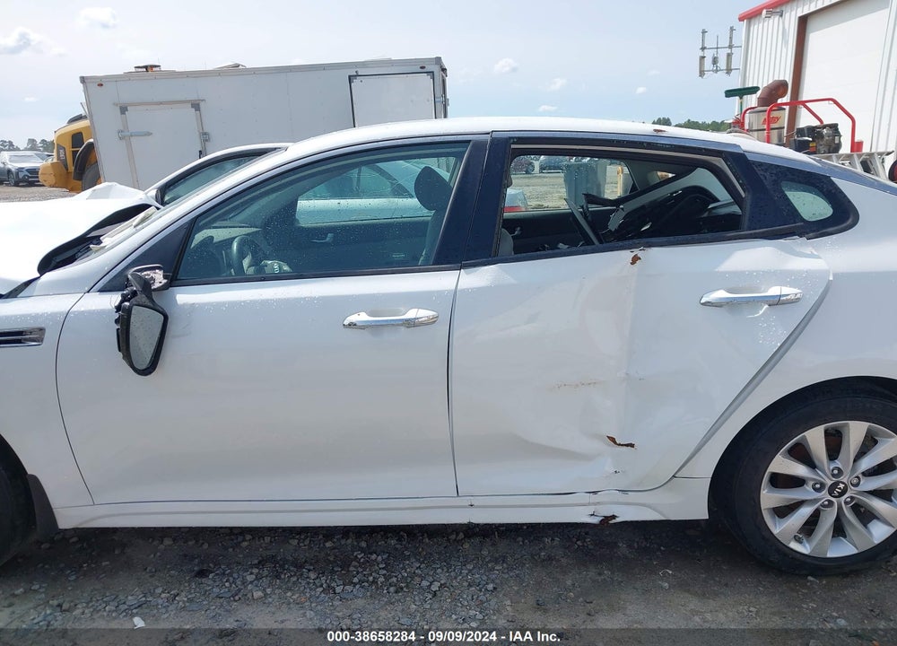 2016 KIA OPTIMA EX VIN: 5XXGU4L32GG050505