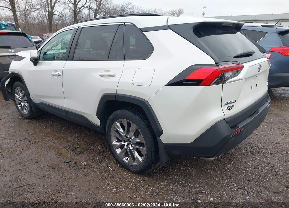 2021 TOYOTA RAV4 XLE PREMIUM VIN: 2T3A1RFV5MW234595