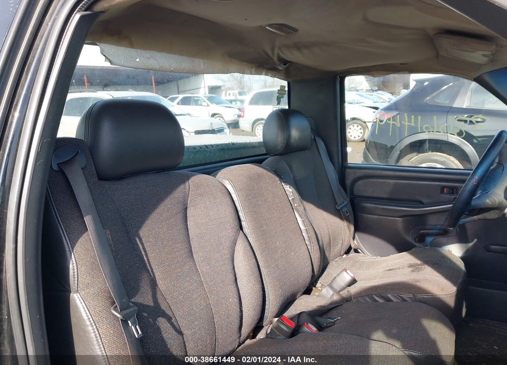 1999 CHEVROLET SILVERADO 1500 VIN: 1GCEC14W5XE120505