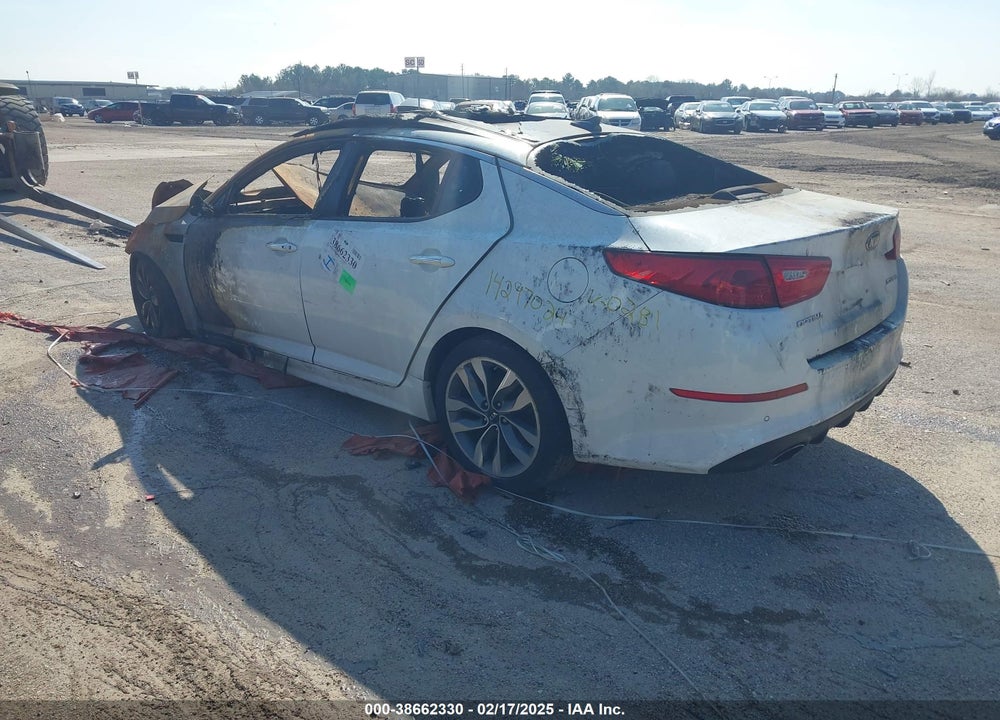 2015 KIA OPTIMA VIN: 5XXGR4A60FG390281