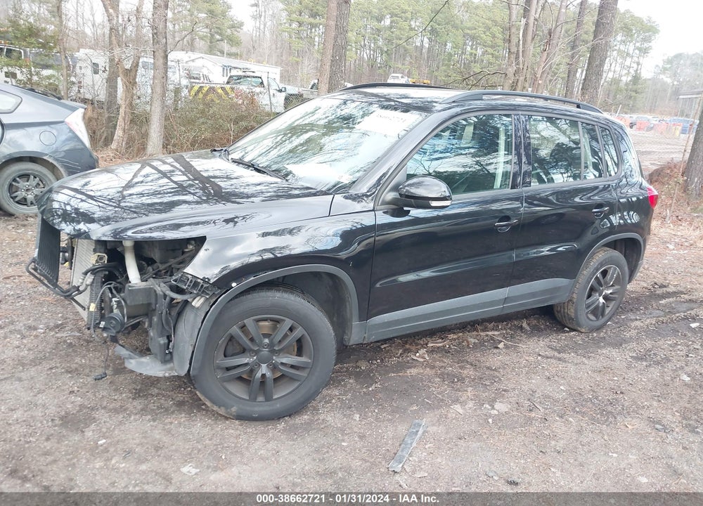 2017 VOLKSWAGEN TIGUAN 2.0T S VIN: WVGBV7AX2HK000771