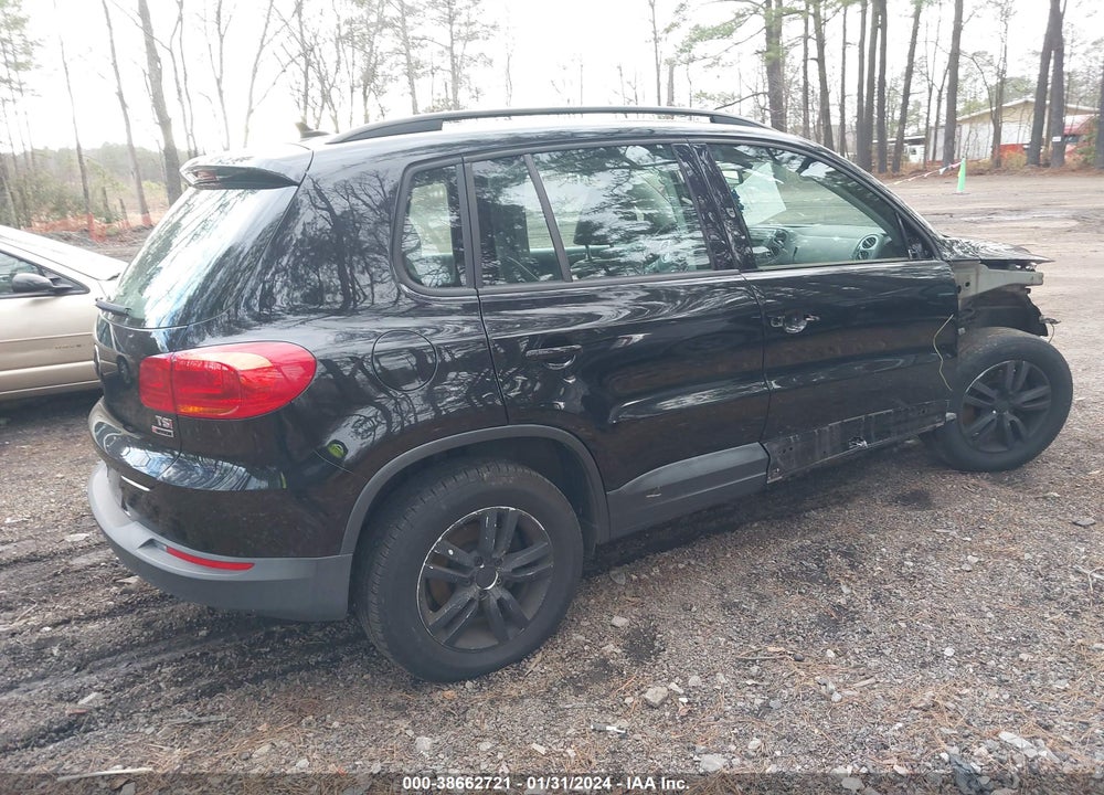 2017 VOLKSWAGEN TIGUAN 2.0T S VIN: WVGBV7AX2HK000771