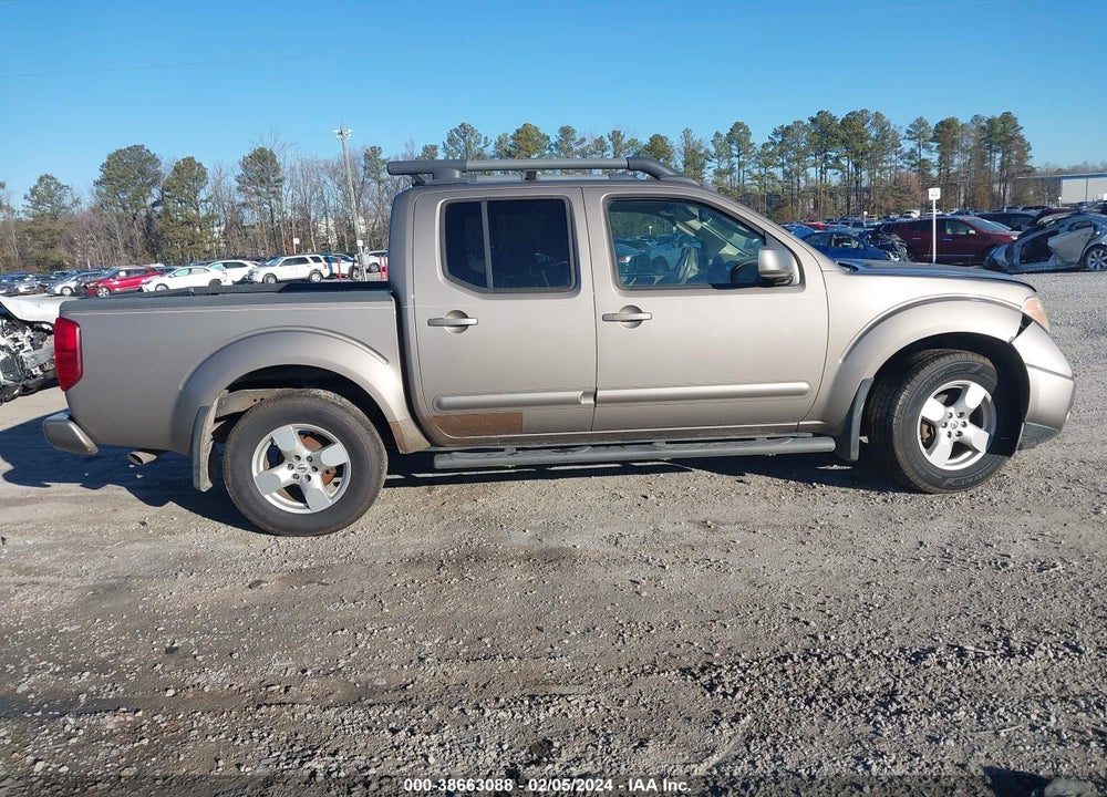 2008 NISSAN FRONTIER LE VIN: 1N6AD07W88C429249