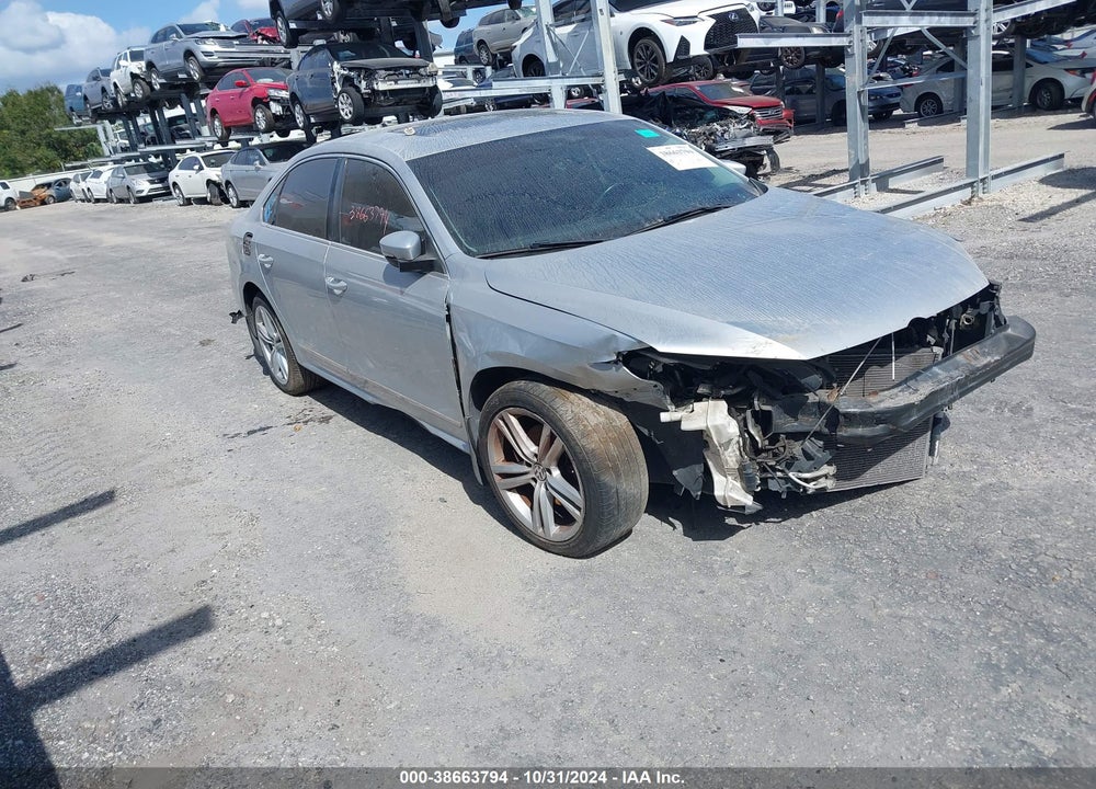 2014 VOLKSWAGEN PASSAT 2.0L TDI SEL PREMIUM VIN: 1VWCN7A39EC010318