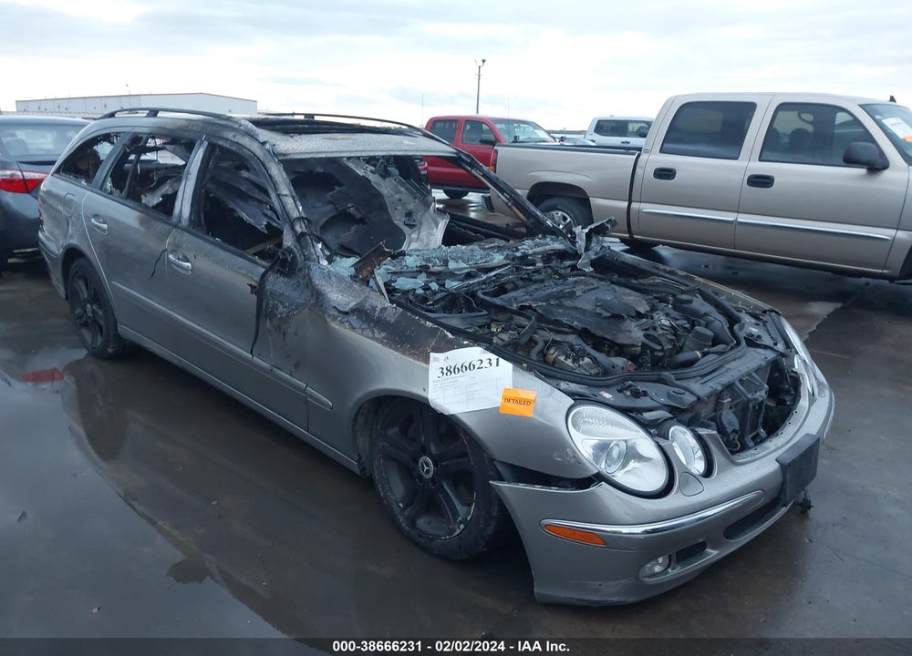 2004 MERCEDES-BENZ E 500 4MATIC VIN: WDBUH83J74X120578
