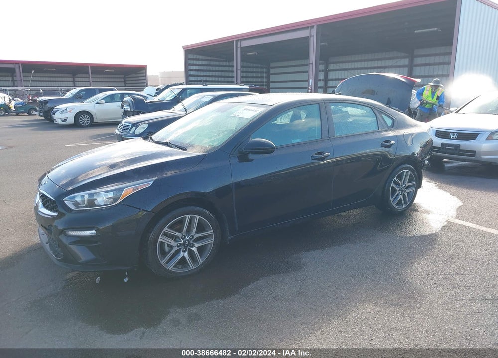 2019 KIA FORTE S VIN: 3KPF34AD5KE017722