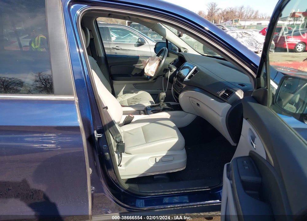 2017 HONDA PILOT EX-L VIN: 5FNYF6H57HB069544