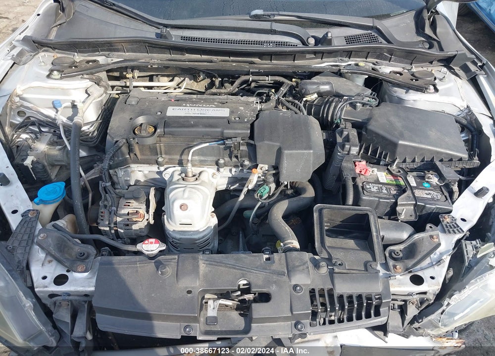 2013 HONDA ACCORD SPORT VIN: 1HGCR2F57DA134555