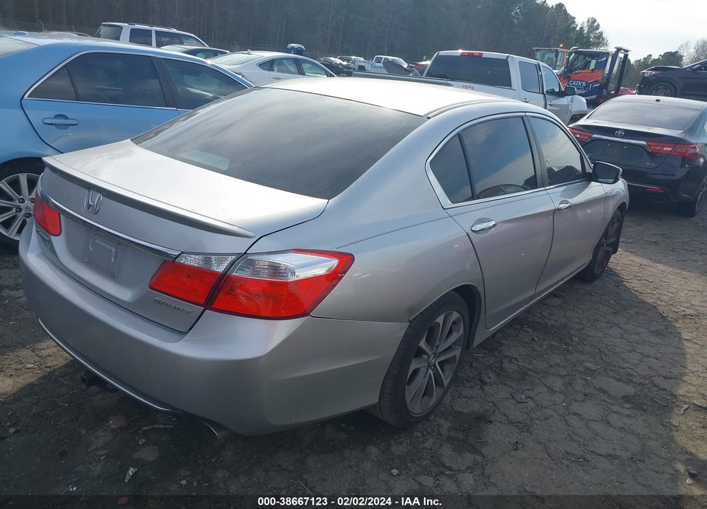 2013 HONDA ACCORD SPORT VIN: 1HGCR2F57DA134555